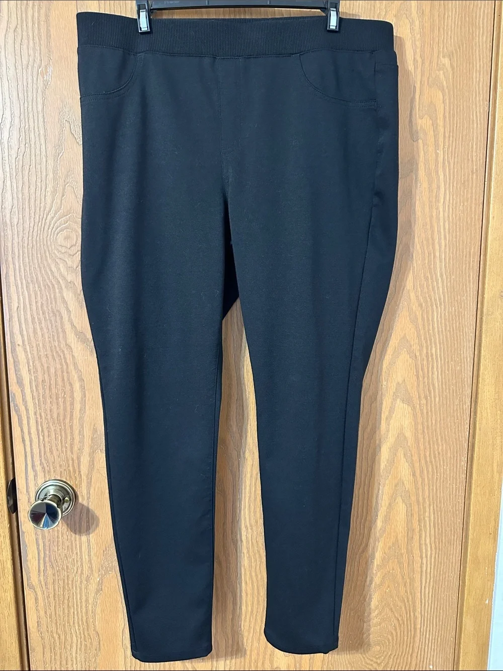 No Boundaries Black Stretch Pull-On Pants